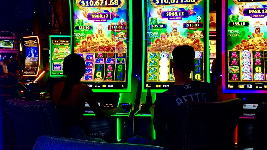 Downstairs from SCCT in the Caesar's Palace casino. #SCCT2022