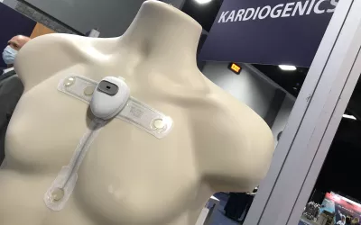The Kardiogenics wearable cardiac monitor patch is able to transfer all its data directly into an EMR in a real-time feed. It it is meant for use in the ICU to eliminate wire leads, or for home monitoring. It uses Bluetooth data connectivity and can interface with an iPad for home monitoring or for use in rounds. The device is submitted for FDA review. #ACC22