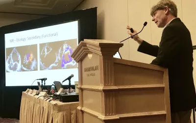 Former European Society of Cardiology (ESC) president Prof. Jeroen Bax, director of noninvasive imaging and director of the echo laboratory, Department of Cardiology at the Leiden University Medical Center in The Netherlands, explains the etiology of secondary mitral regurgitation during a hands-on, how-to course for cardiac CT structural heart assessments and procedural planning. #SCCT #SCCT2022 #yesCCT #cardiacCT